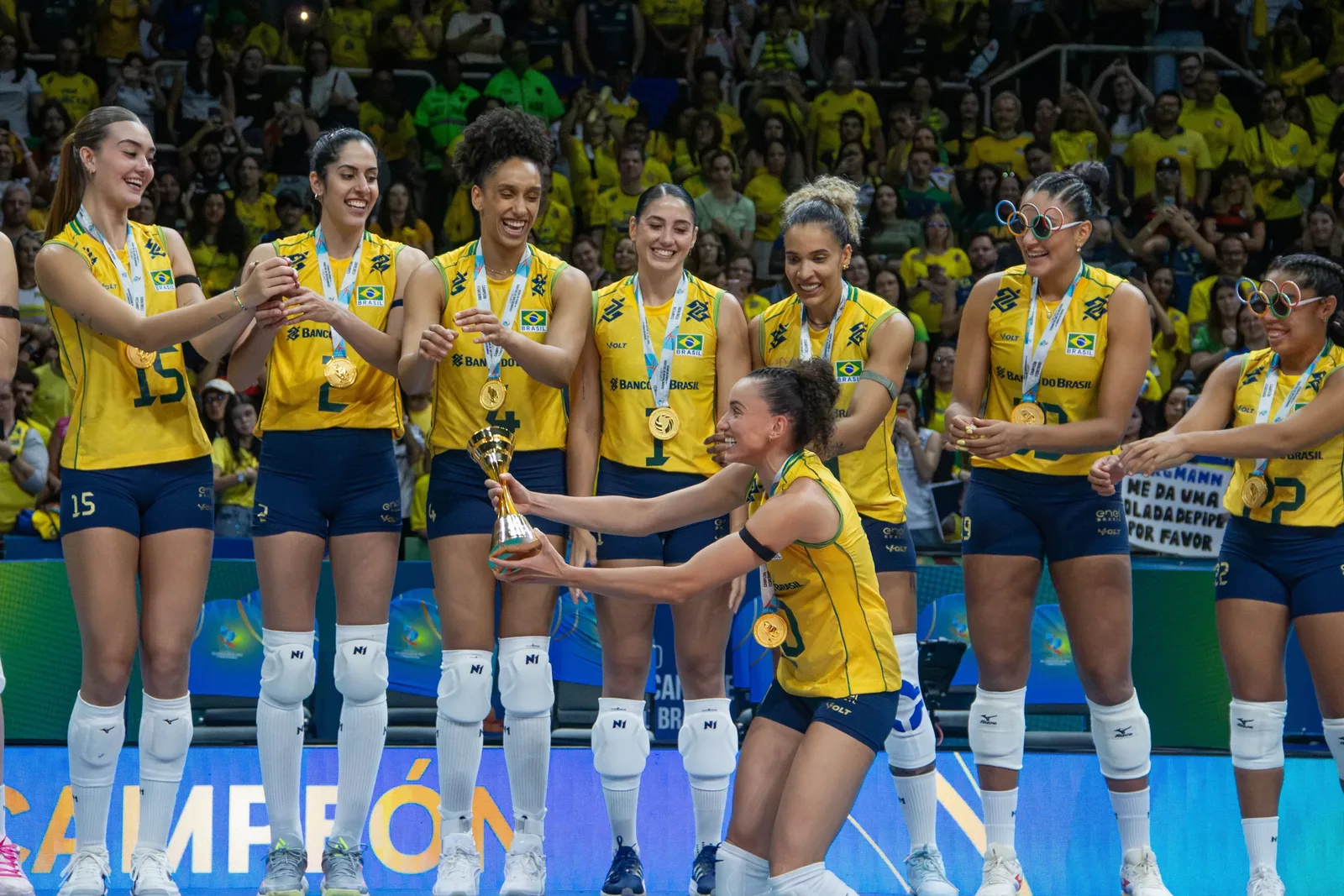 Brasil derrota Argentina e assegura vaga no vôlei feminino de LA 2028