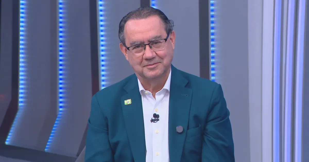 Augusto Cury diz que emprego formal não deve tirar Bolsa Família