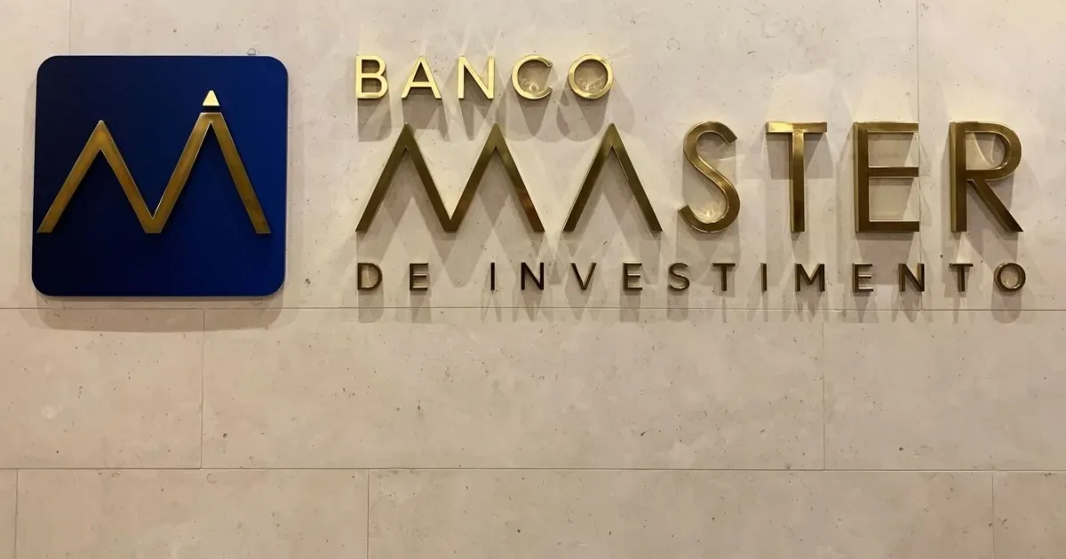 PF diz que ex-diretor do BC alterou documentos para favorecer o Banco Master