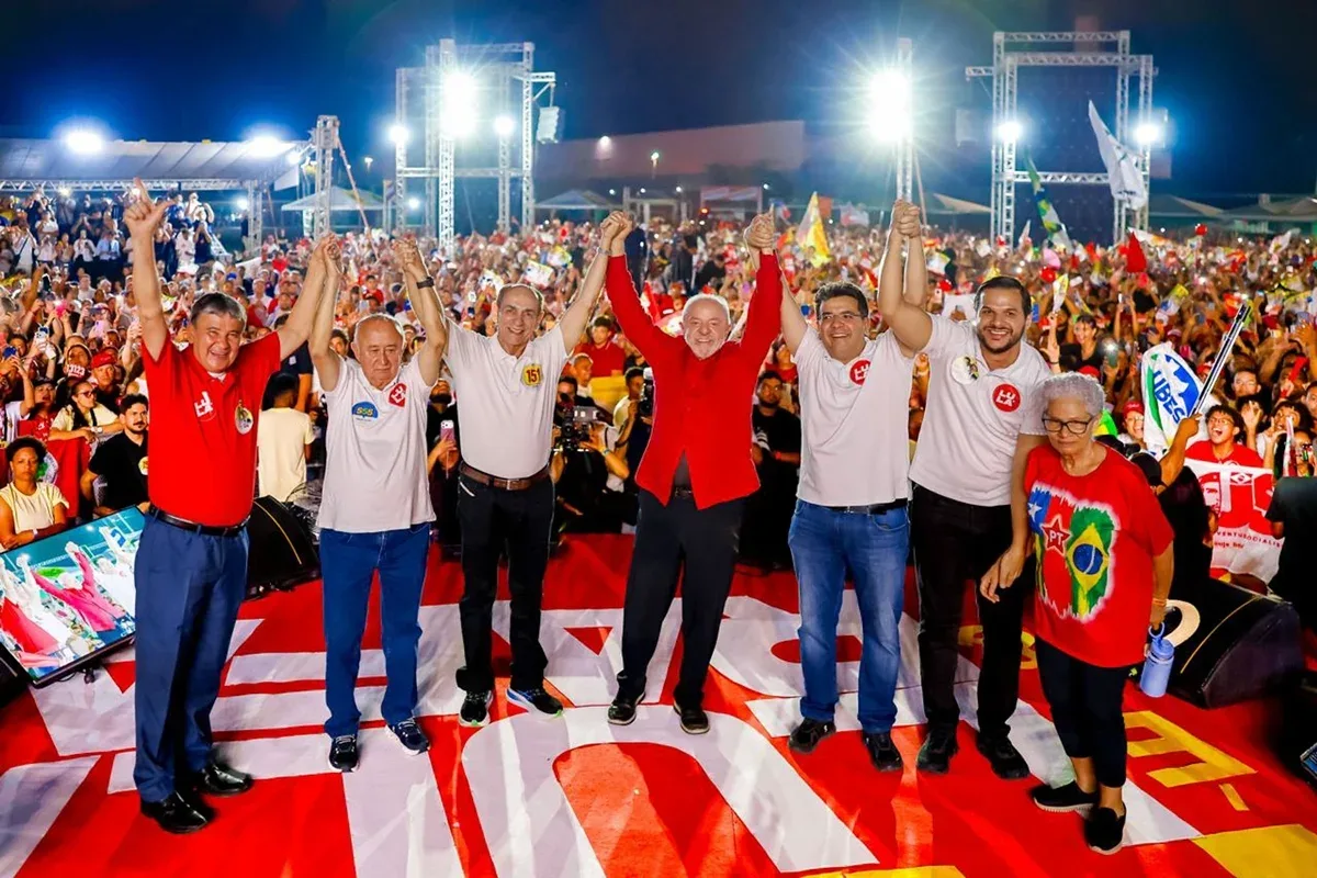 Lula concentra atos petistas e evita estados com disputa por apoio