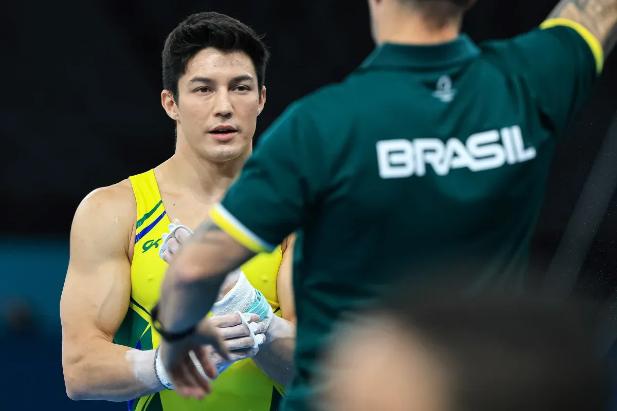 Arthur Nory vence barra fixa na etapa de Szombathely da Copa do Mundo