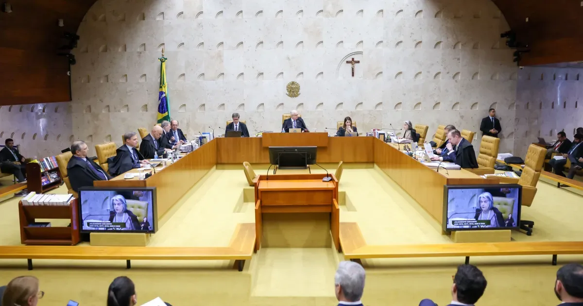 Professora vê tentativa de confundir casos antes de sessão no STF