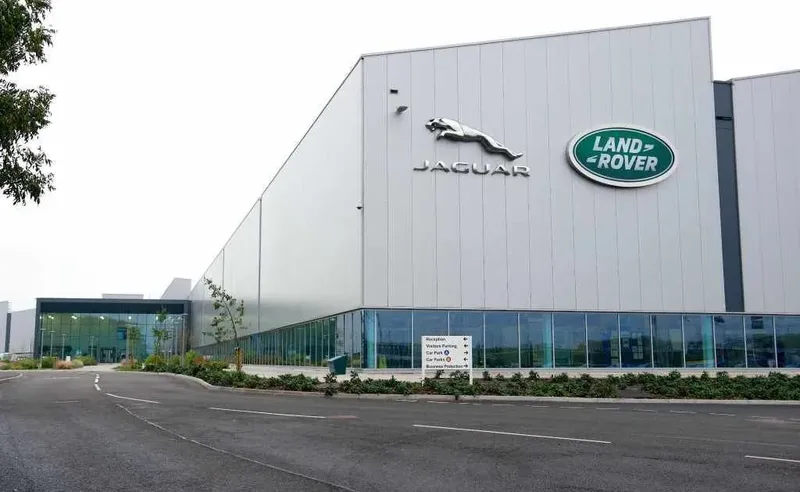 Ministro britânico discutirá cortes de empregos com CEO da JLR