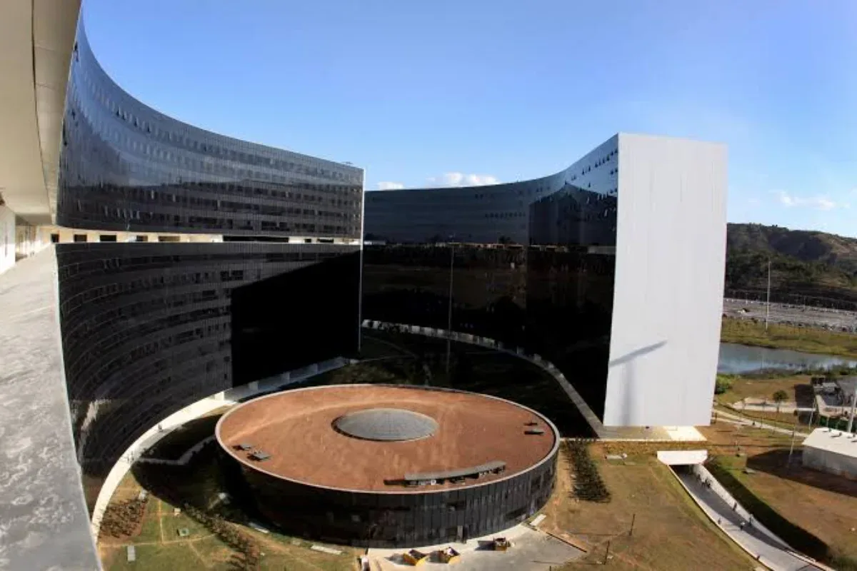 Órgãos públicos de Minas recebem orientação contra assédio eleitoral