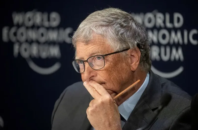 Bill Gates pede leis para controlar riscos do avanço da inteligência artificial