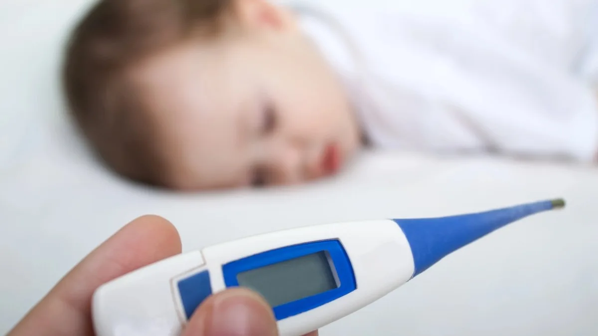Febre com alterações neurológicas requer avaliação médica imediata