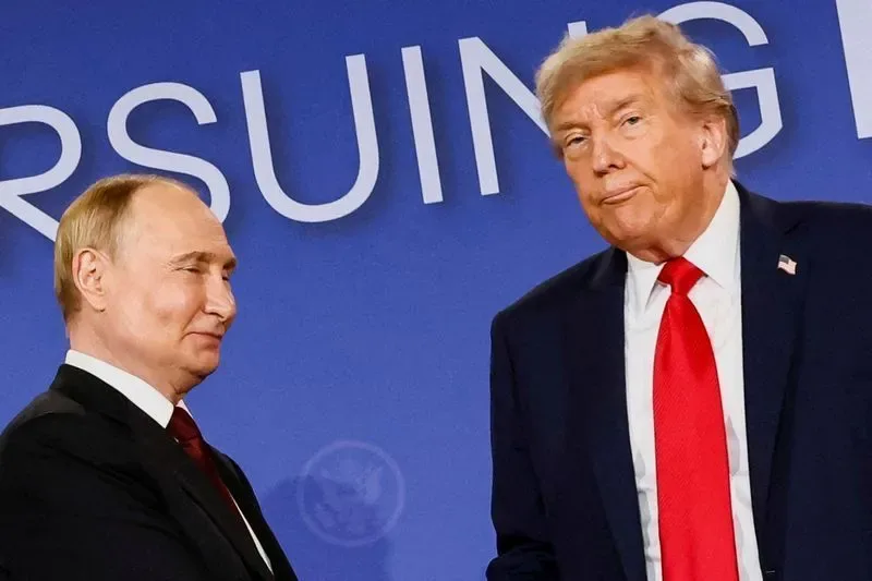 Trump e Putin discutem encerramento rápido da guerra na Ucrânia