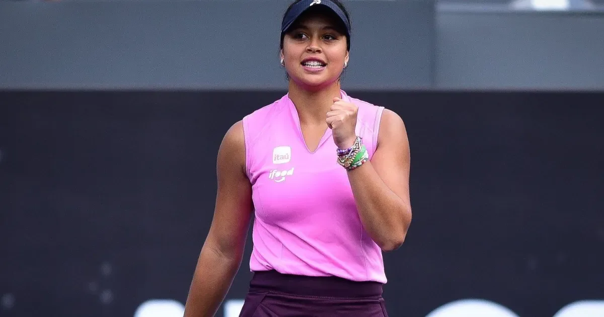 Naná Silva vira sobre australiana e avança às oitavas do SP Open