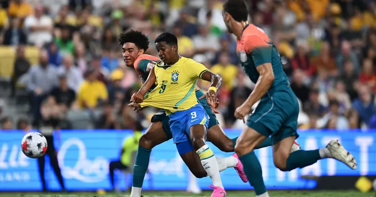 Ancelotti anuncia mudanças na escalação do Brasil contra a Austrália