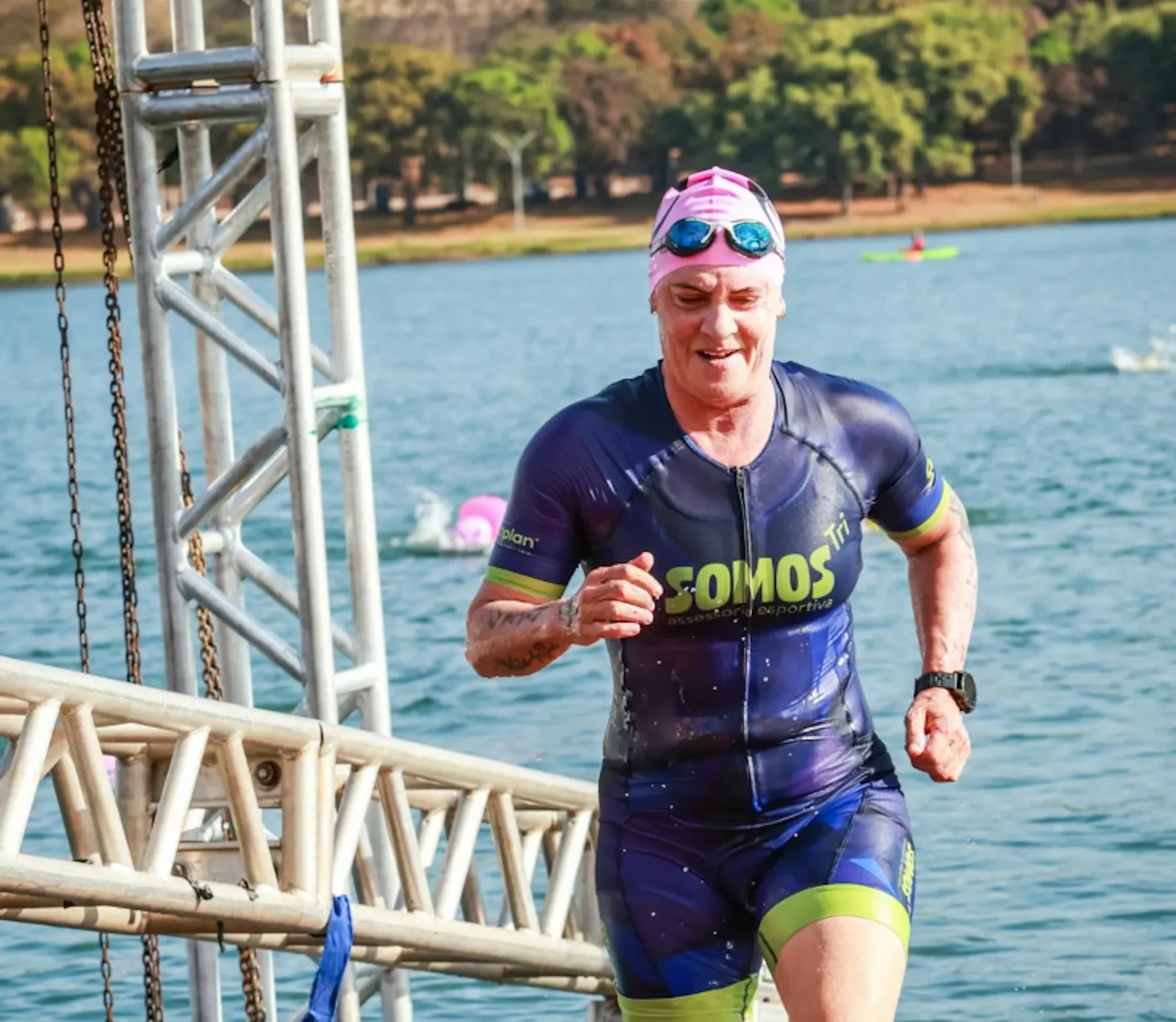 Cibele Molinari vence Brasileiro de triatlo e mira mundial na Alemanha