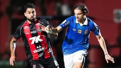 Vitória vence o Grêmio e se distancia da zona de rebaixamento