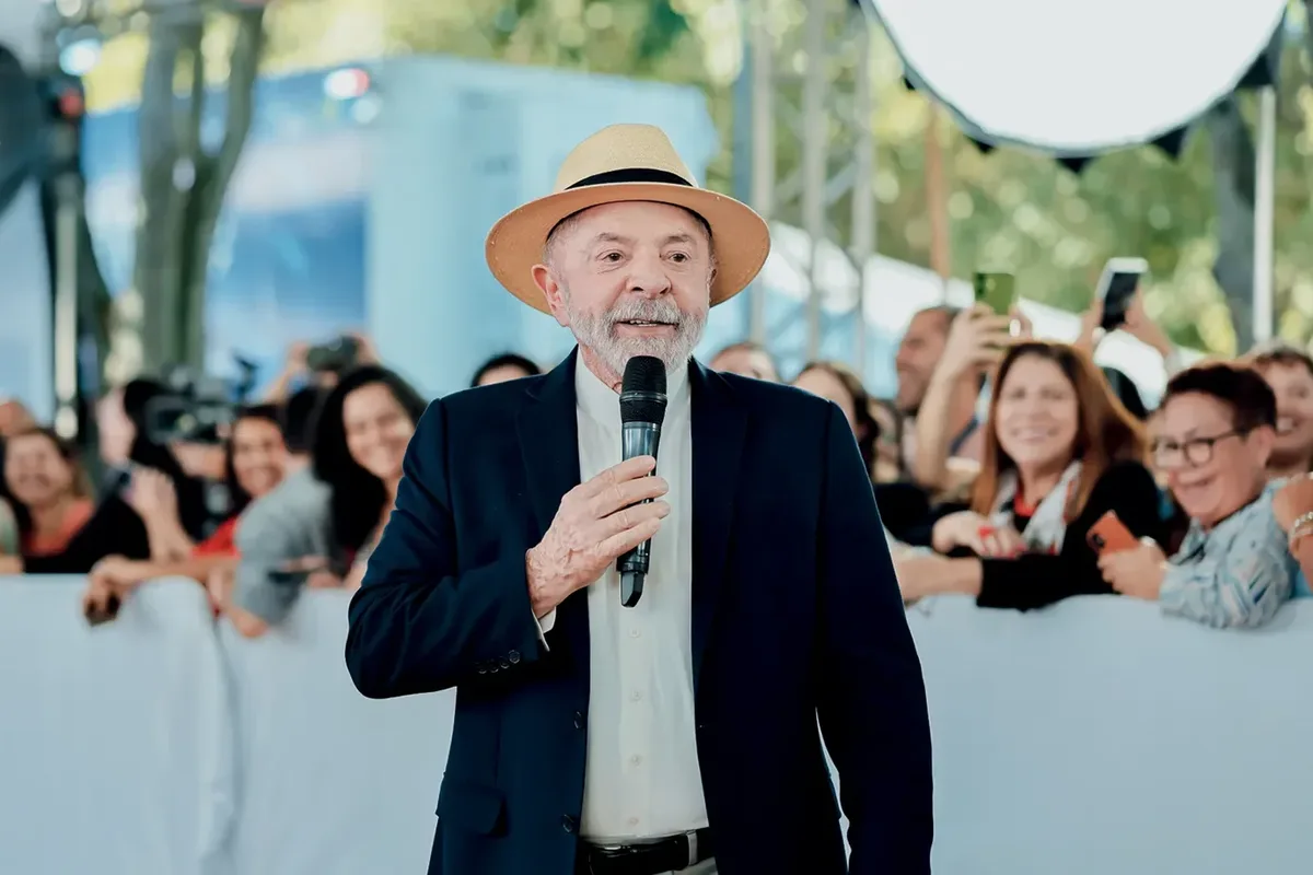 TSE libera pronunciamento de Lula em cadeia de rádio e TV neste domingo