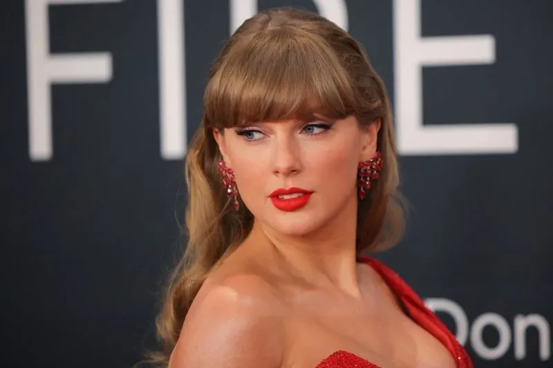 Taylor Swift pode fazer aparição surpresa no Emmy Awards