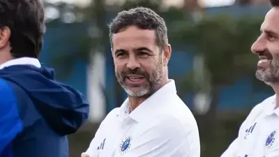Artur Jorge completa 19 jogos pelo Cruzeiro e leva time à sexta posição