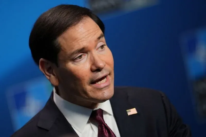 Rubio ameaça novos ataques a petroleiros iranianos após ações contra navios dos EUA