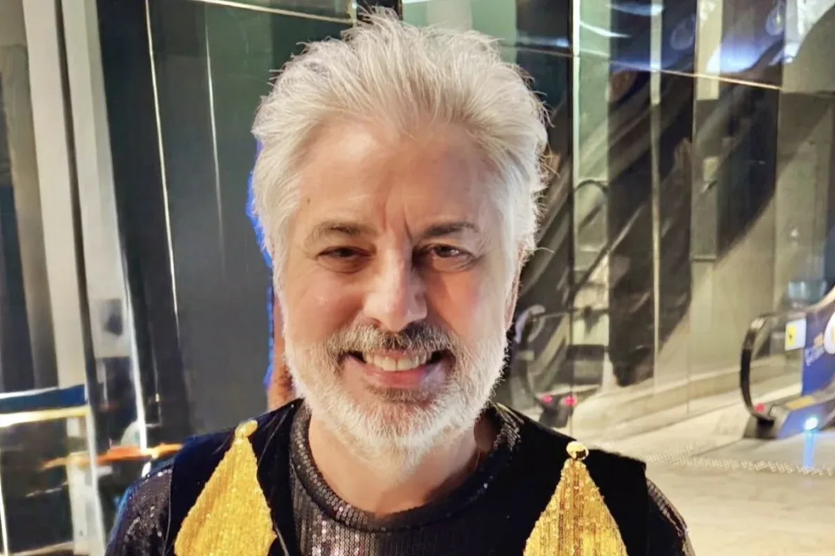 Roberto de Carvalho retoma romance antigo durante viagem a Nova York