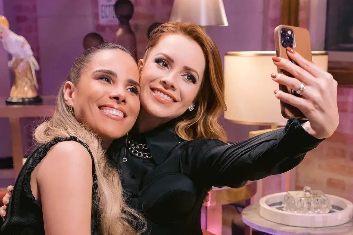 Sandy relata convivência com Wanessa e nega disputa entre as duas