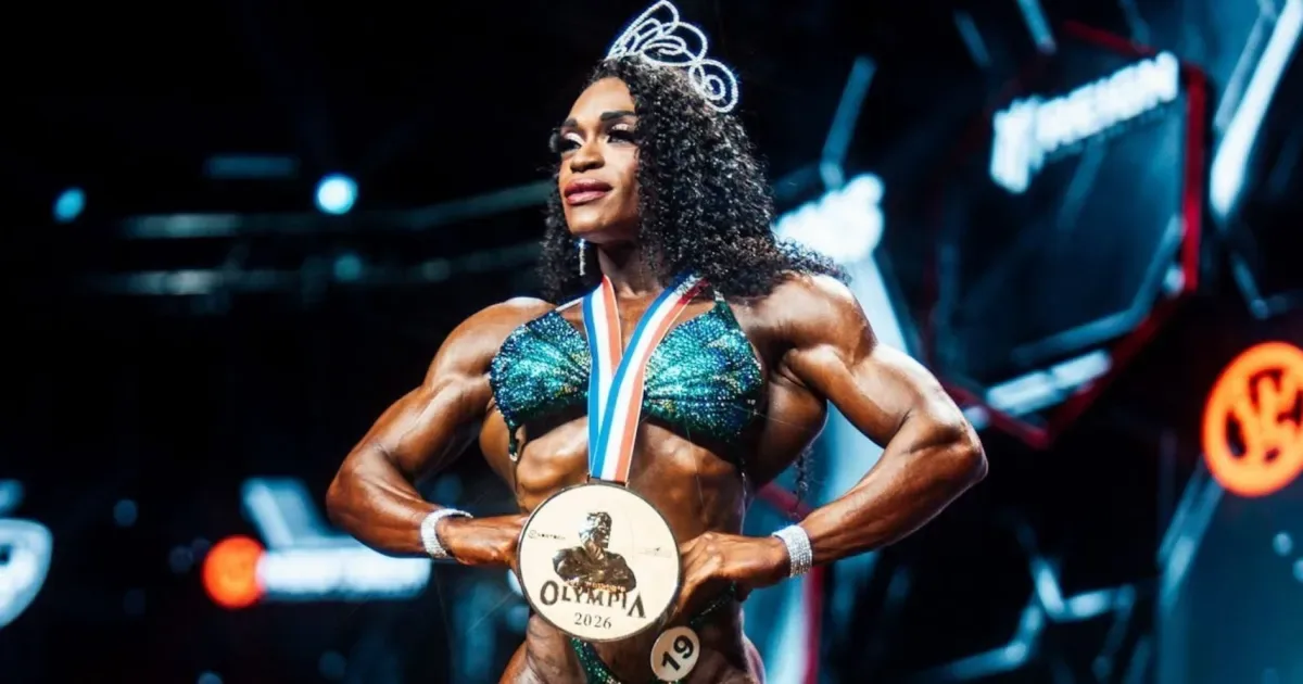 Lola Montez conquista seu primeiro título na Figure do Mr. Olympia