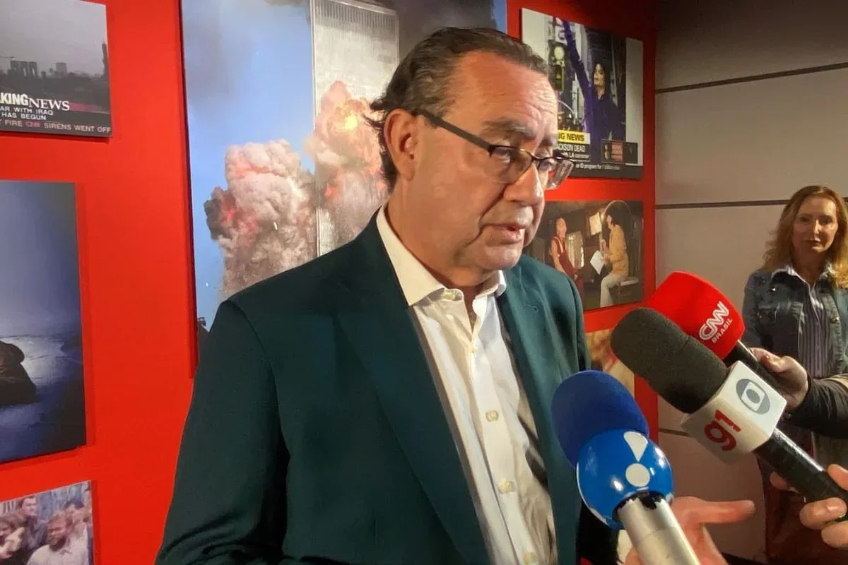 Augusto Cury propõe mudanças no STF e rejeita carreira política