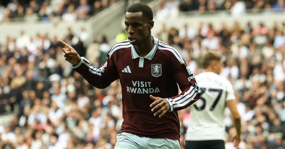 Aston Villa bate Tottenham fora de casa e deixa zona de rebaixamento