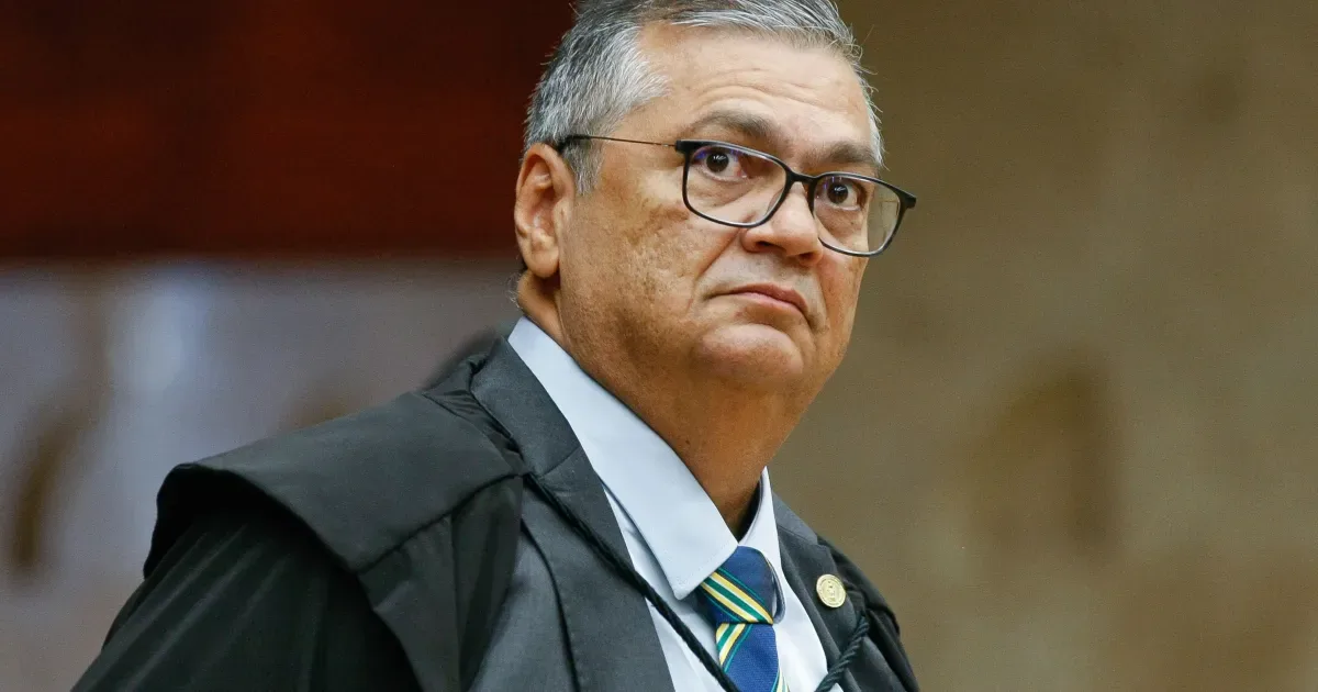 Dino dá 90 dias para União revisar regras de atuação da CVM
