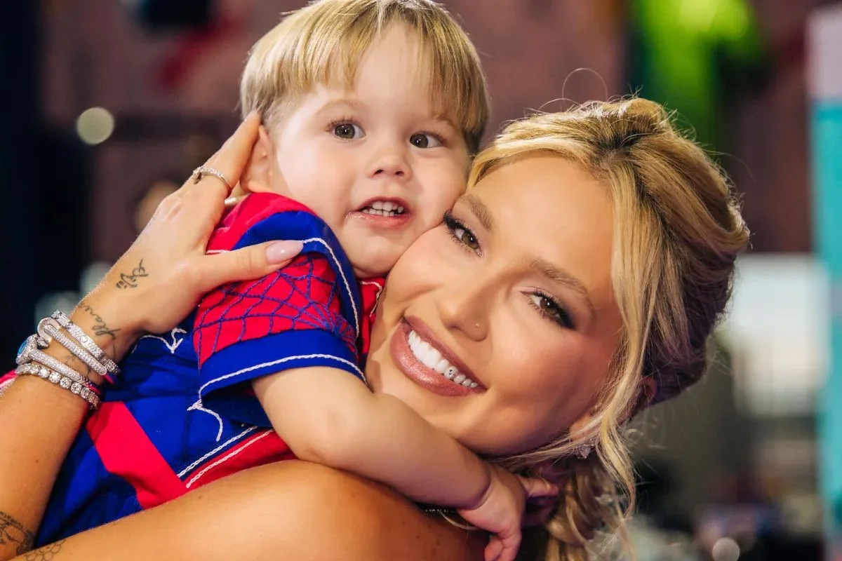 José Leonardo completa 2 anos e reúne Virginia e Zé Felipe em Goiânia