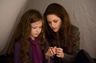 Mackenzie Foy amplia trajetória com terror, ficção científica e dublagem