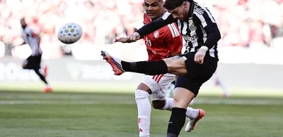 Mercado cobra responsabilidade no Inter após derrota para o Santos