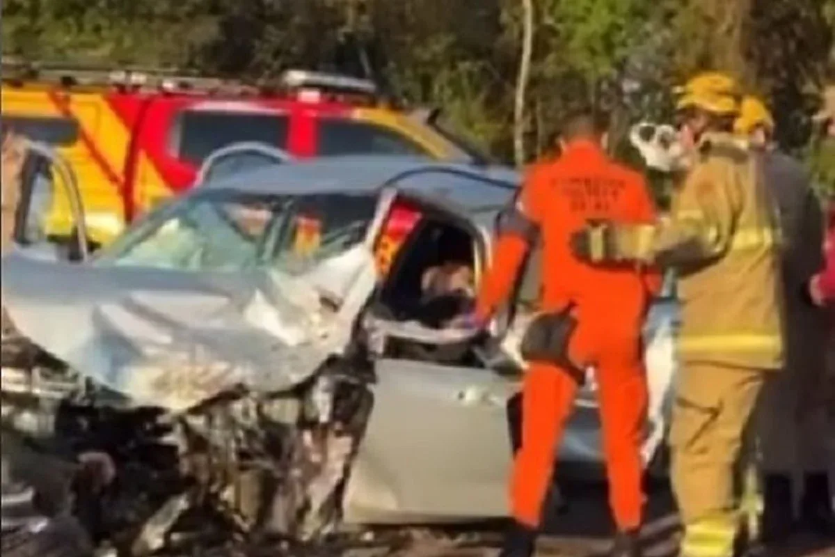 Bombeiros atendem acidente com múltiplas vítimas na GO-462, em Goiânia