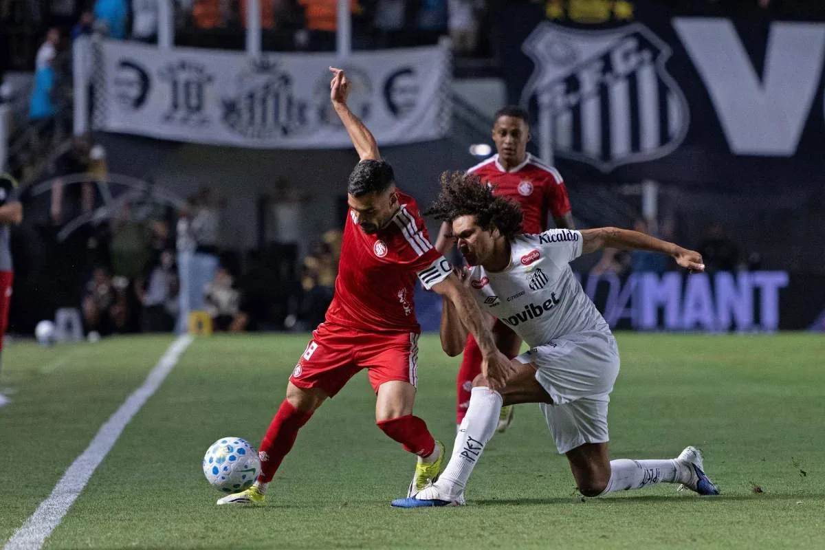 Internacional recebe o Santos pelo Brasileirão com favoritismo no Beira-Rio