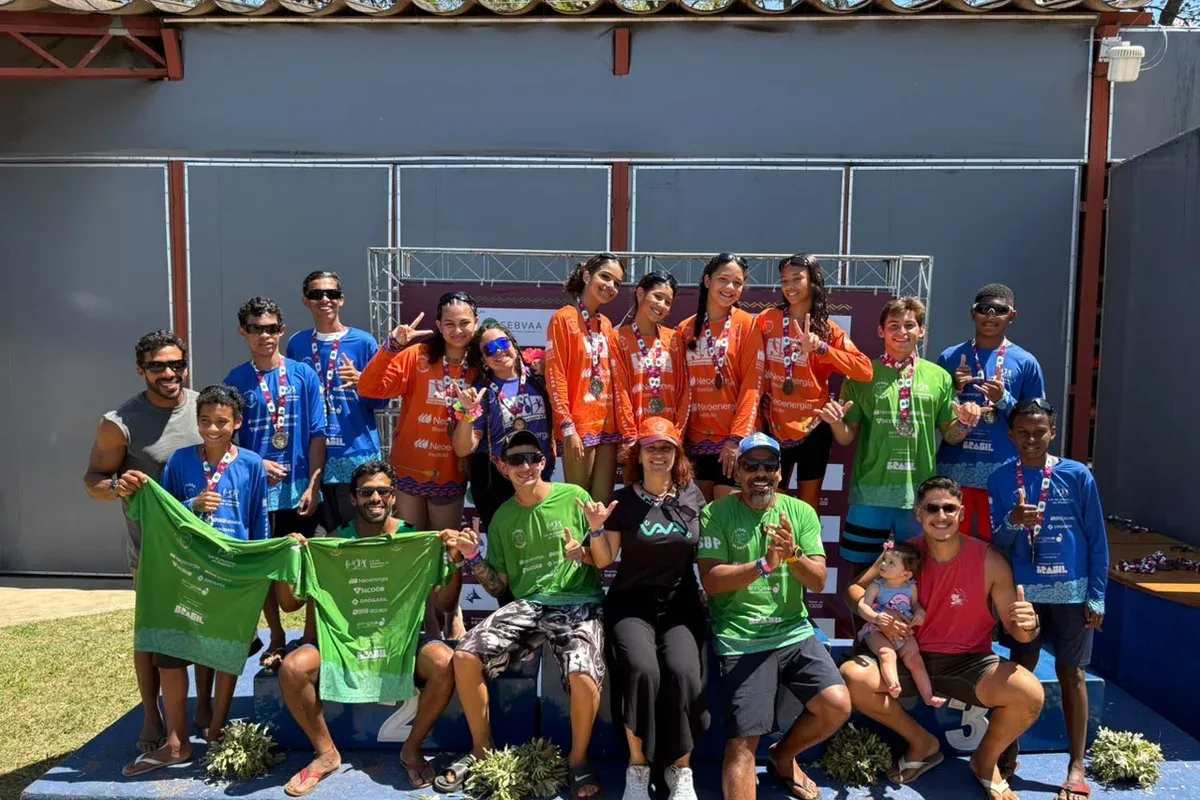 Jovens do DF ampliam pódios em etapa de Va’a Maratona