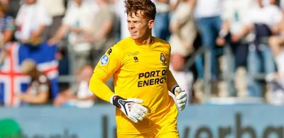 Goleiro do Telstar marca dois pênaltis e evita derrota para o Cambuur