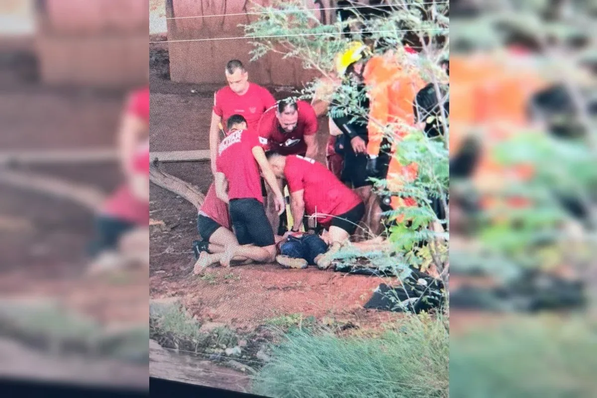 Pai e filho são lançados no Lago Paranoá após moto bater em ponte