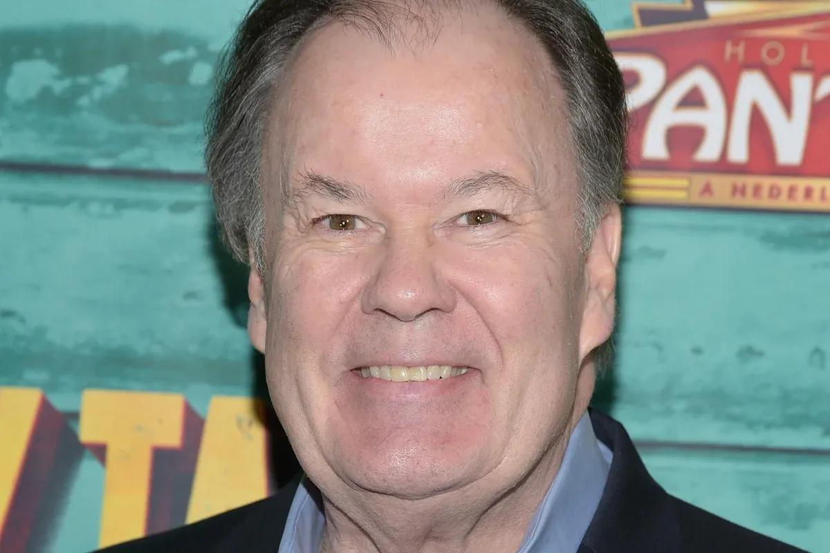 Dennis Haskins, intérprete do diretor Belding, morre aos 75 anos