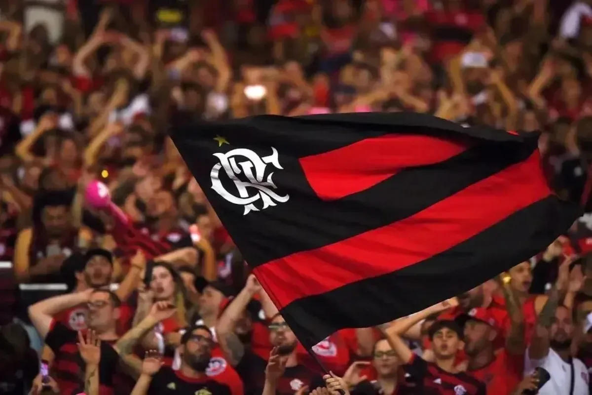 Flamengo amplia liderança no returno do Brasileirão; Corinthians é o último