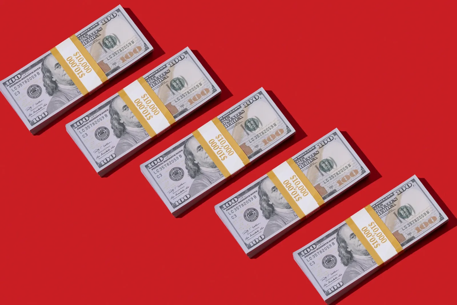 Bancos veem real mais forte após primeiro turno, com dólar entre R$ 4,50 e R$ 4,80