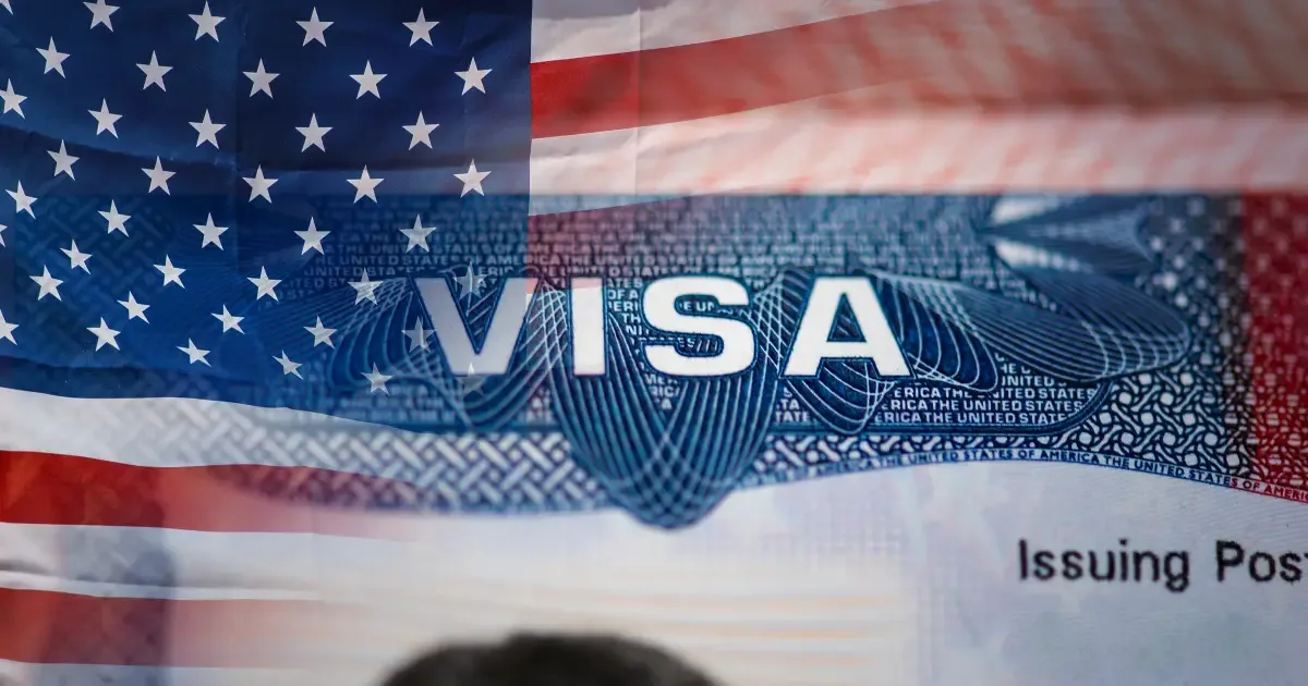 Consulados dos EUA suspendem atendimento presencial no Brasil