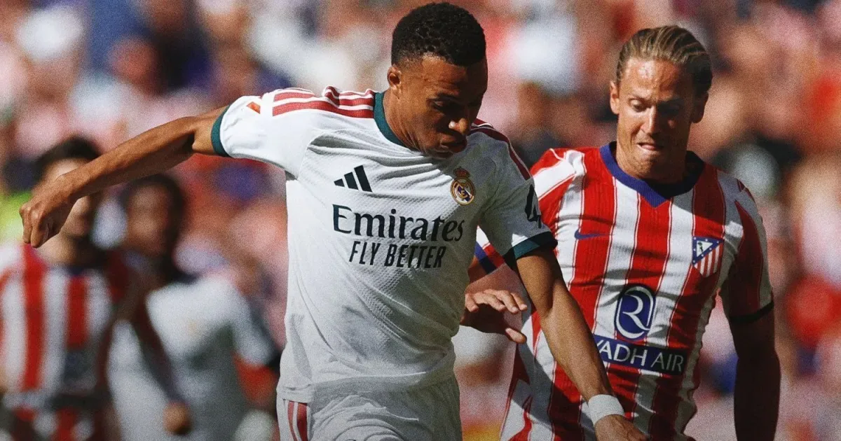 Atlético de Madrid vence Real por 2 a 1 e assume vice-liderança