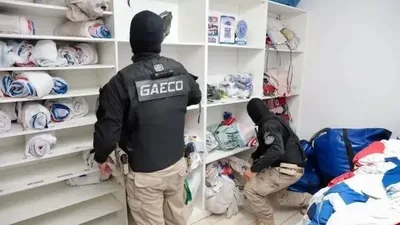 Dez integrantes da torcida Bamor são presos em operação na Bahia