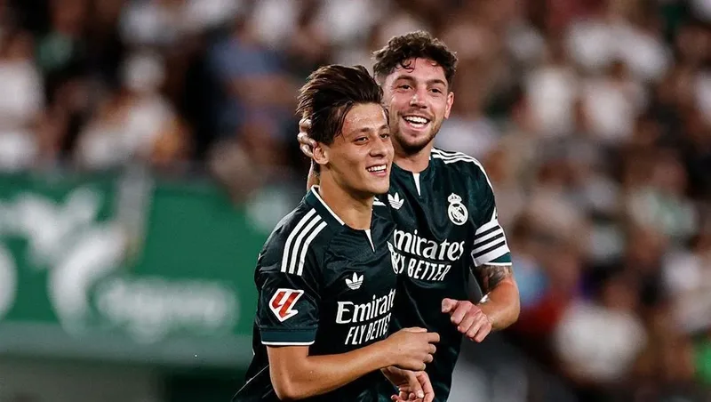 Real Madrid vence o Elche por 3 a 2 com gol nos acréscimos