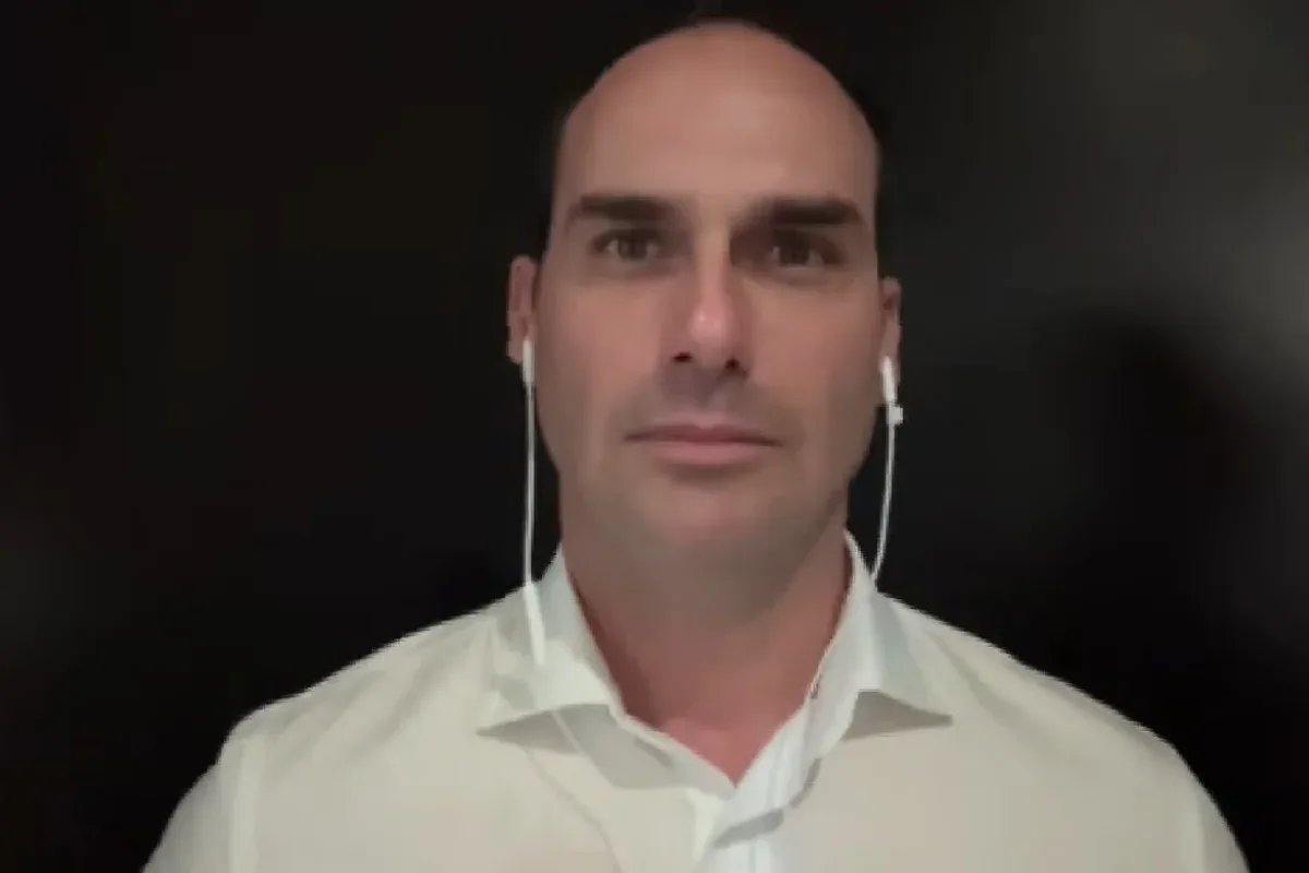 Documentos do Caso Master detalham gestão de verba para filme sobre Bolsonaro