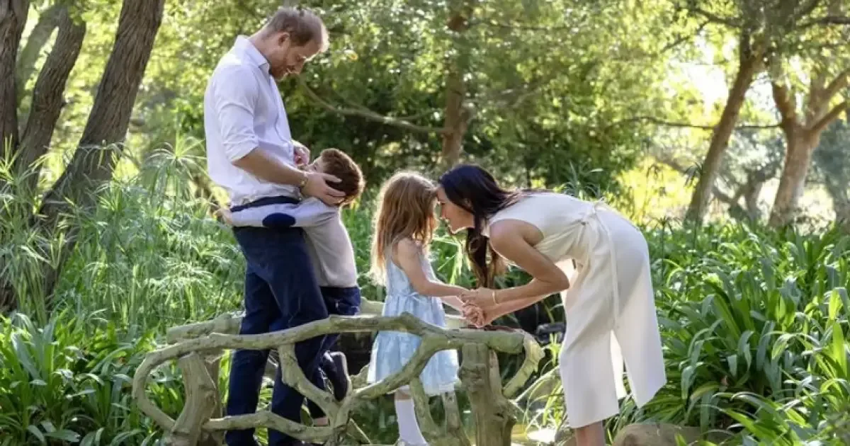Segurança muda rota escolar dos filhos de Harry e Meghan no Reino Unido
