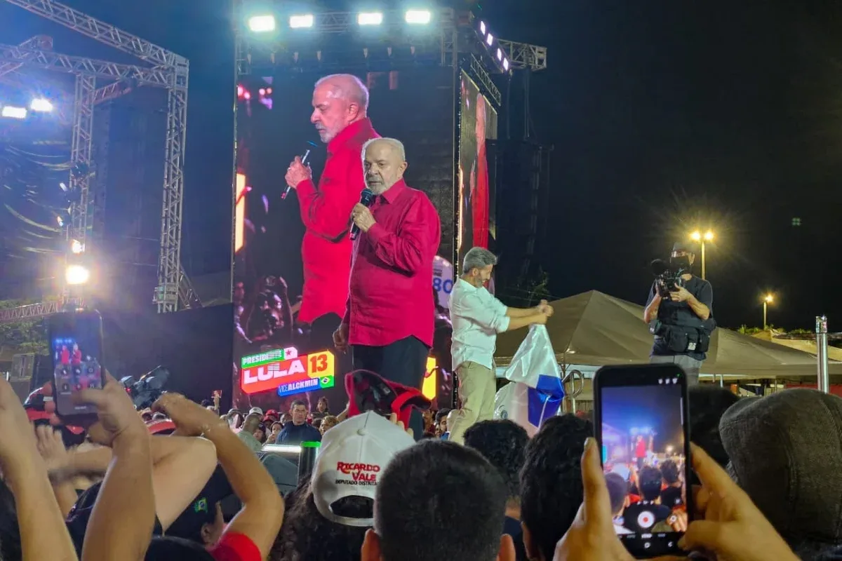 Lula pretende pedir a Trump que não interfira nas eleições brasileiras