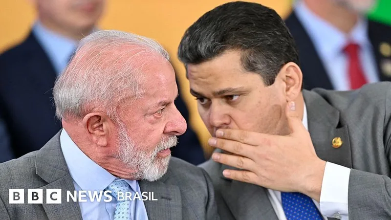 Alencastro vê fim da escala 6x1 como trunfo eleitoral de Lula