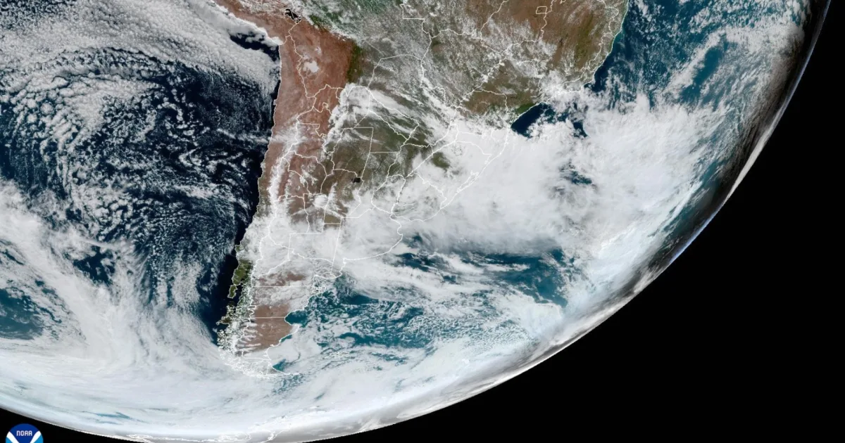 Ciclone deve intensificar tempestades e risco de tornados no Sul e no Sudeste