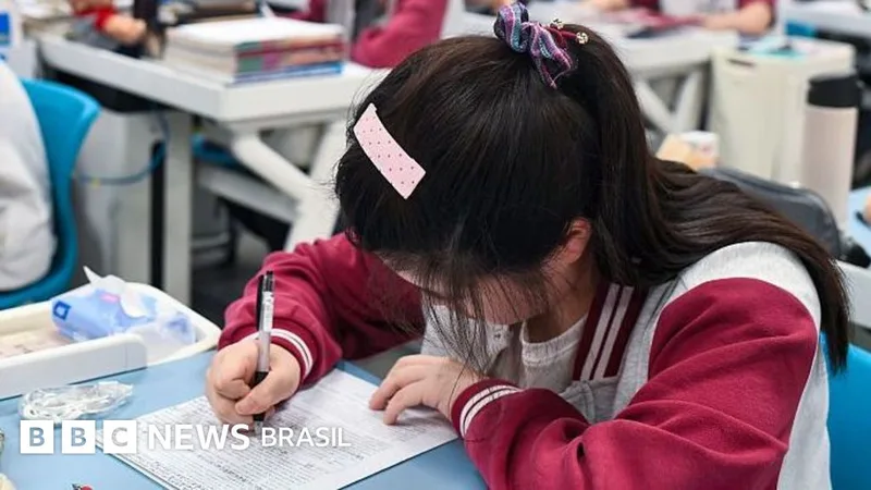 Adolescentes chineses recorrem a remédios controlados para lidar com pressão