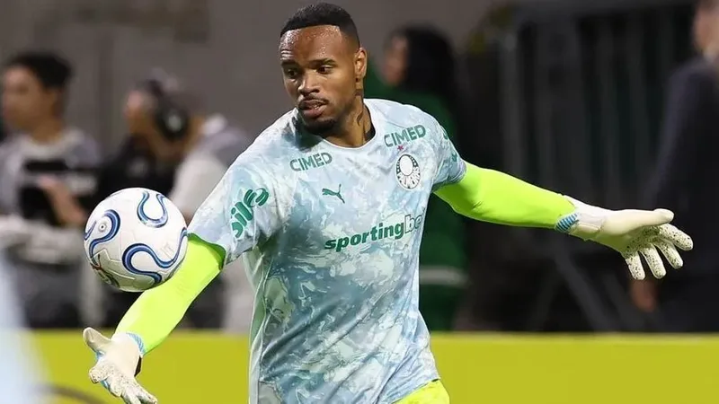 Palmeiras tem dois jogadores em pré-lista de Ancelotti para amistosos do Brasil