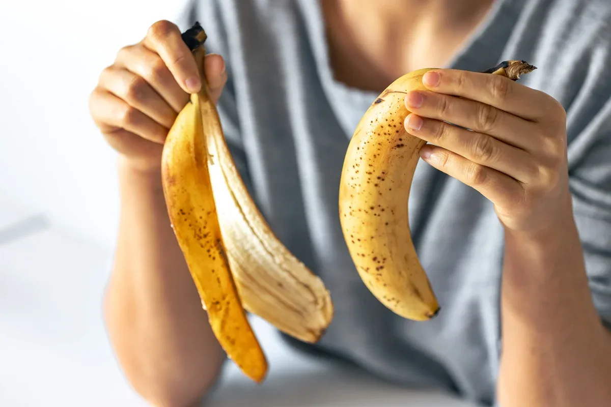 Casca da banana pode ampliar fibras da dieta, mas exige preparo adequado