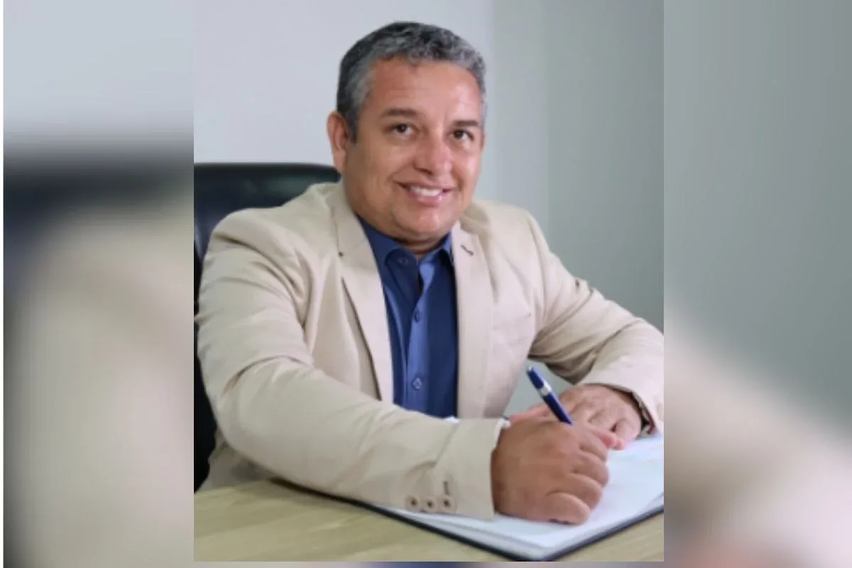 Câmara de Pratânia cassa mandato do prefeito Osmir José Félix