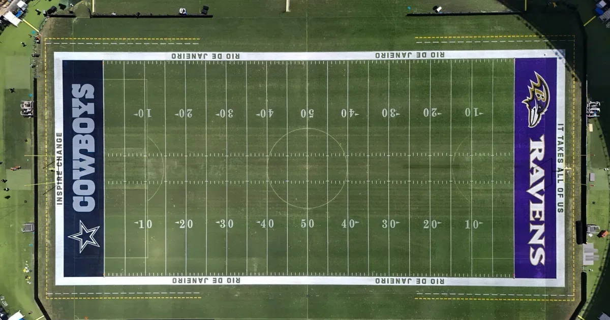 Cafu participa de homenagem e coin toss no NFL Rio Game 2026
